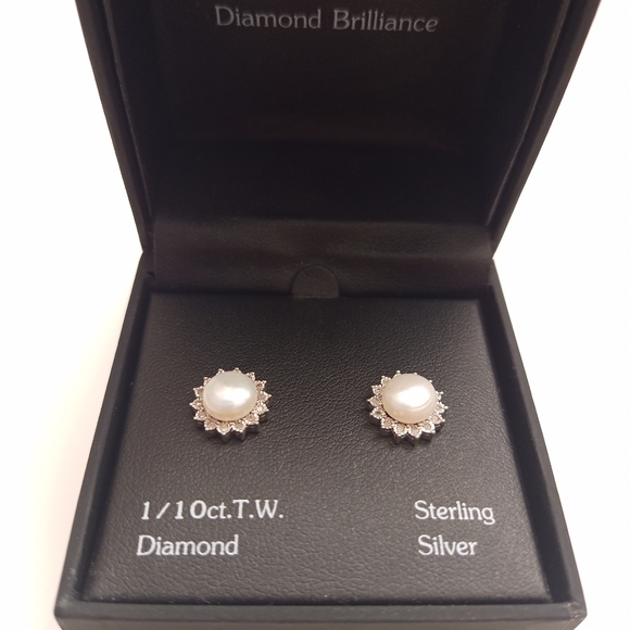 Diamond Pearl Sterling Silver Earrings 1/10 ct. TW - Picture 6 of 11